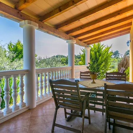 Holiday home Aretha - Mpolo *