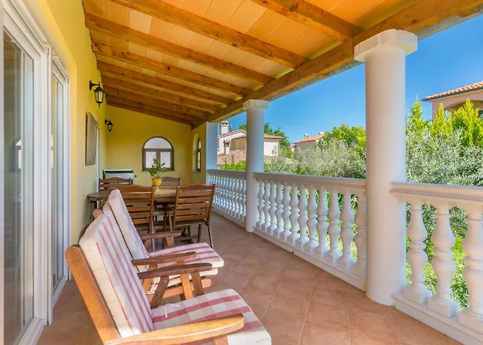 Aretha - Mpolo Vakantiehuis Ližnjan